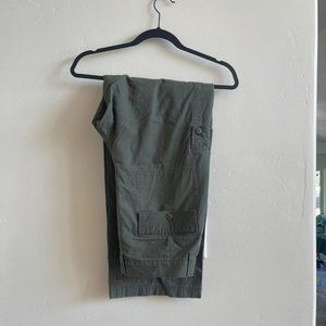 Size 34x32 * Cherokee 100% Cotton Cargo Pants